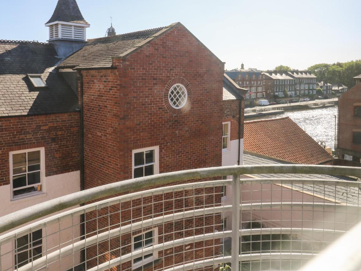 12 Woodsmill Quay Appartement York Buitenkant foto