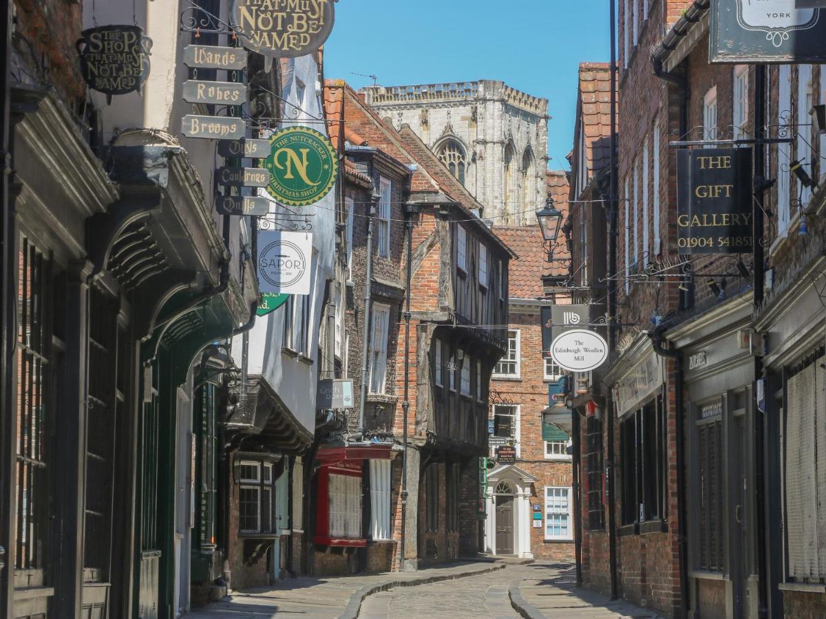 12 Woodsmill Quay Appartement York Buitenkant foto